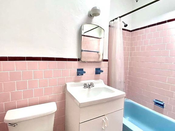 4th image of 315 E 5th St APT 6A