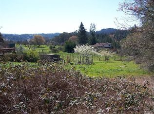 1258 Grandview Rd, Sebastopol, CA 95472