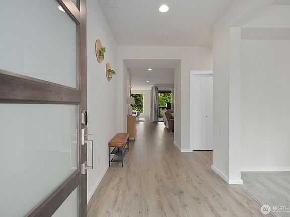 3rd image of 21318 130th Avenue SE