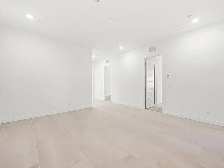 3601 Allen Creek Ct — Photo 3