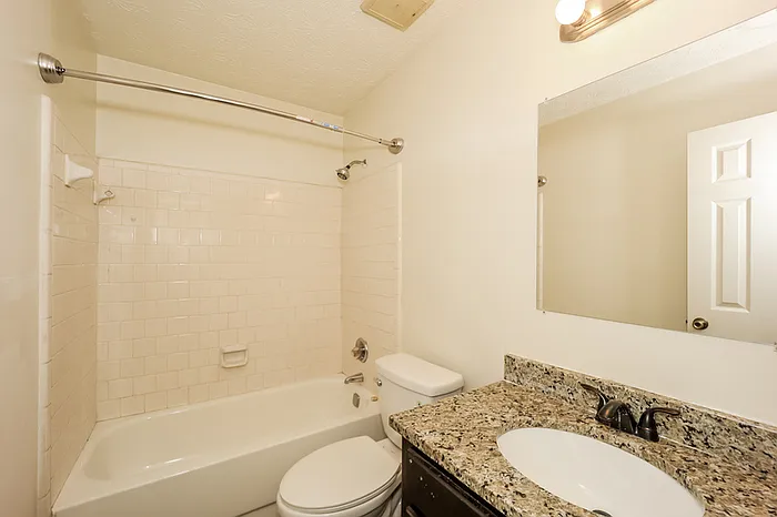 7074 Williamsburg Dr — Photo 13