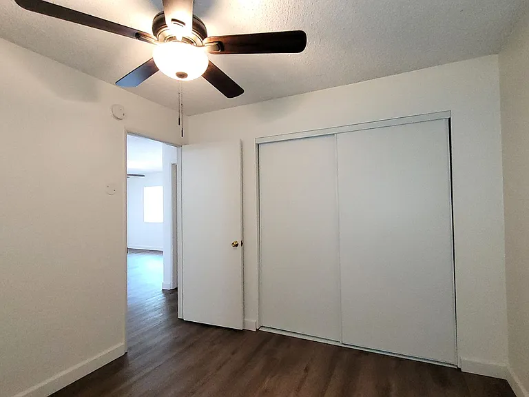 1249 Lyons Ln — Photo 10