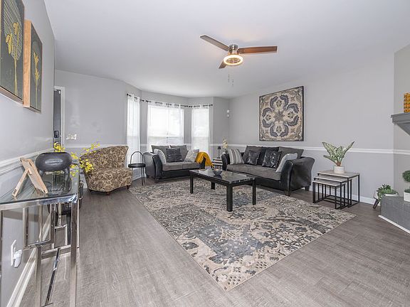 4th image of 1810 Violet Ct