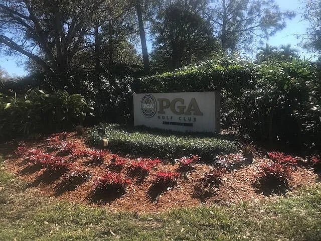 8204 Kiawah Trce — Photo 35