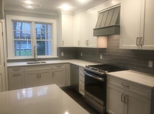 82 Douglas Rd #82, Chappaqua, NY 10514