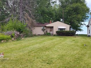 27797 Orchard Dr, Defiance, OH 43512