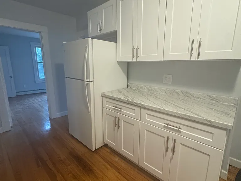 397-399 Laurel Hill Ave #2 — Photo 6