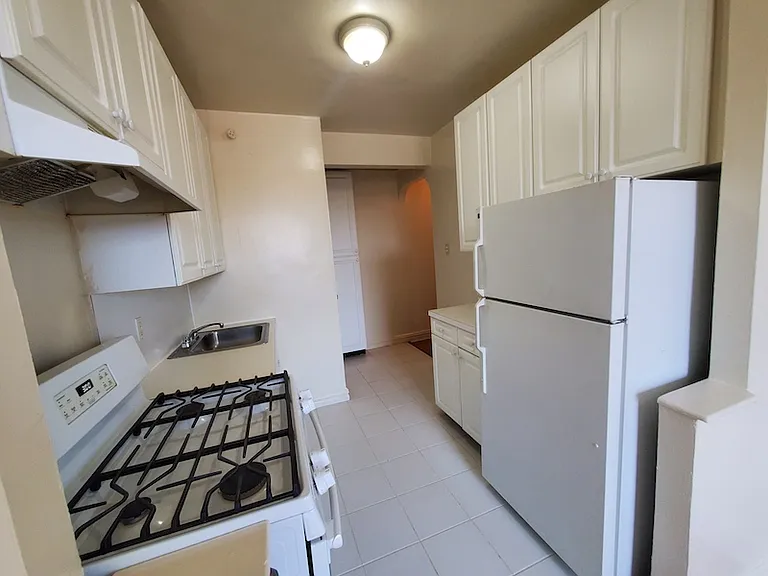 110-33 72nd Ave #5Z — Photo 16