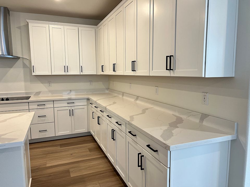 2nd image of 8463 Paulina Way