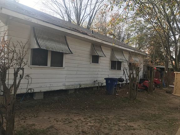 2nd image of 4000 Saint Vincent Ave