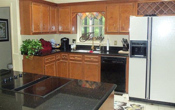 4th image of 3715 Pebble Beach Dr