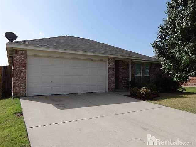 1st image of 936 Crowder Dr