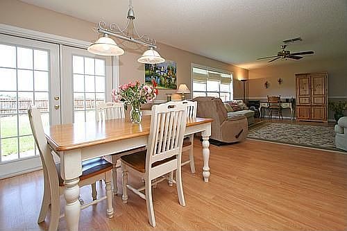 Dinette with French Doors!
