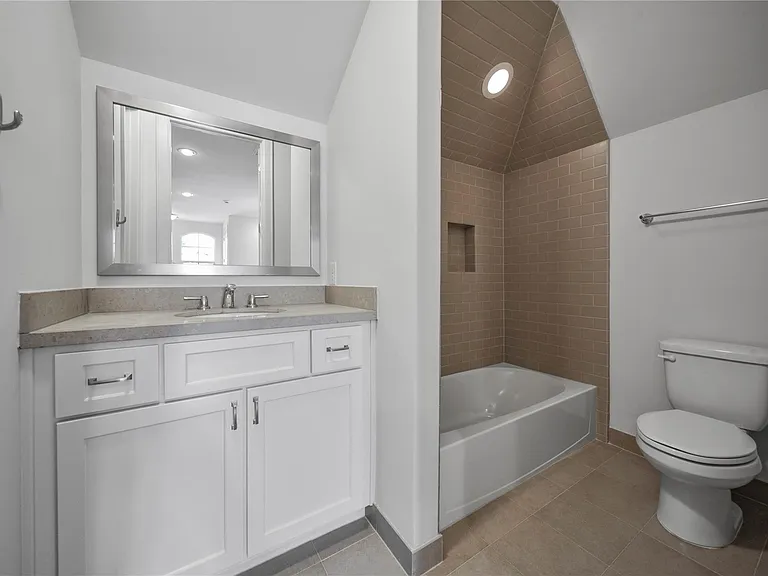 42 Wooded Park Pl — Photo 11