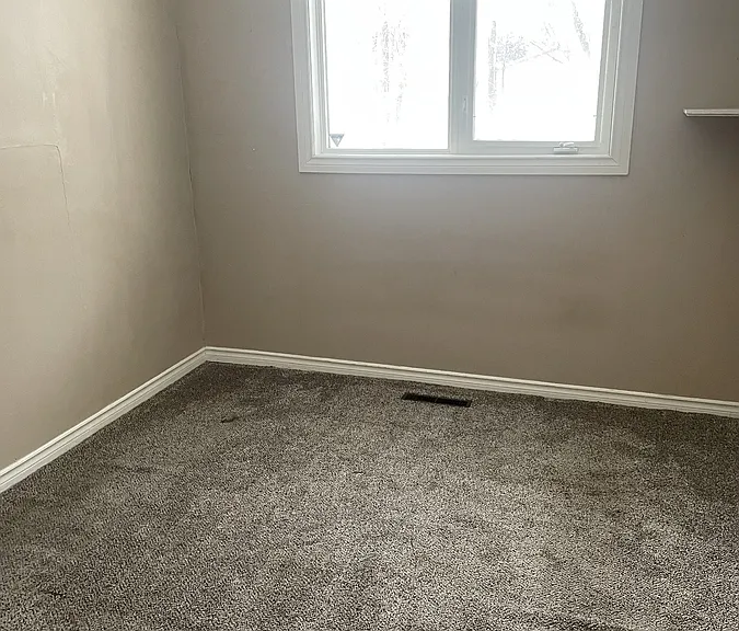 464 Edward St #1 — Photo 5