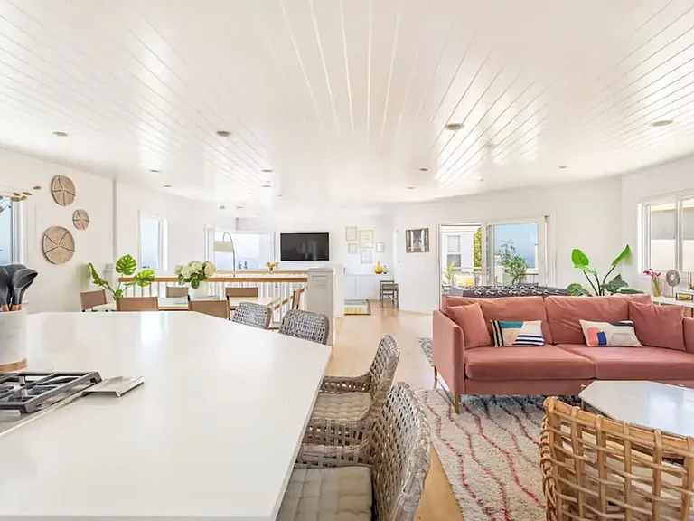 3317 Vista Dr — Photo 6