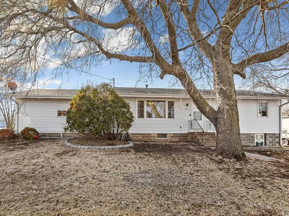 200 Bloomer St W, Morristown, MN 55052