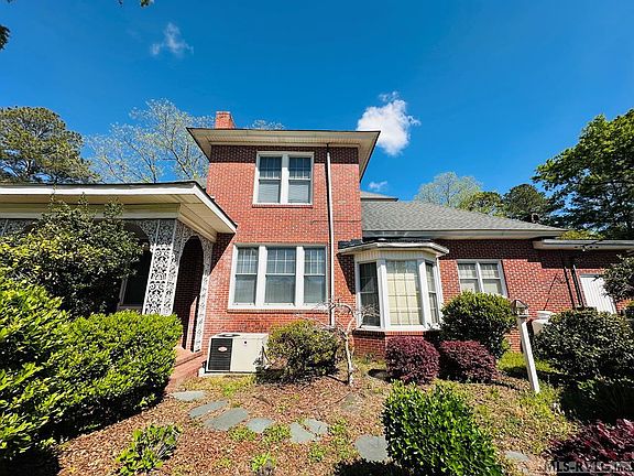 12th image of this home