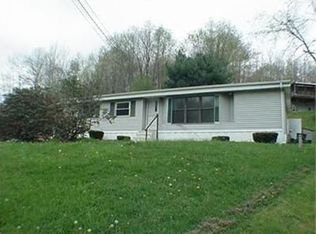 310 Morrison Rd SE, New Philadelphia, OH 44663