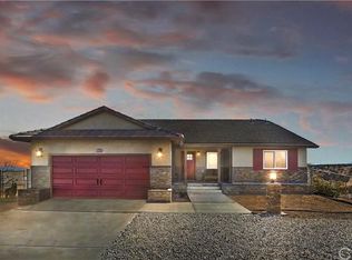 8117 Arrowhead Rd, Phelan, CA 92371