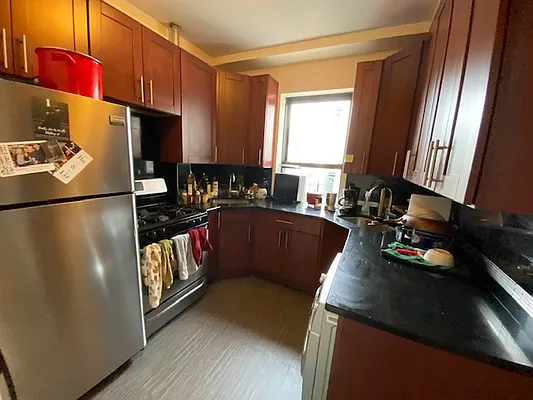 Rented by Mdays Realty | media 16