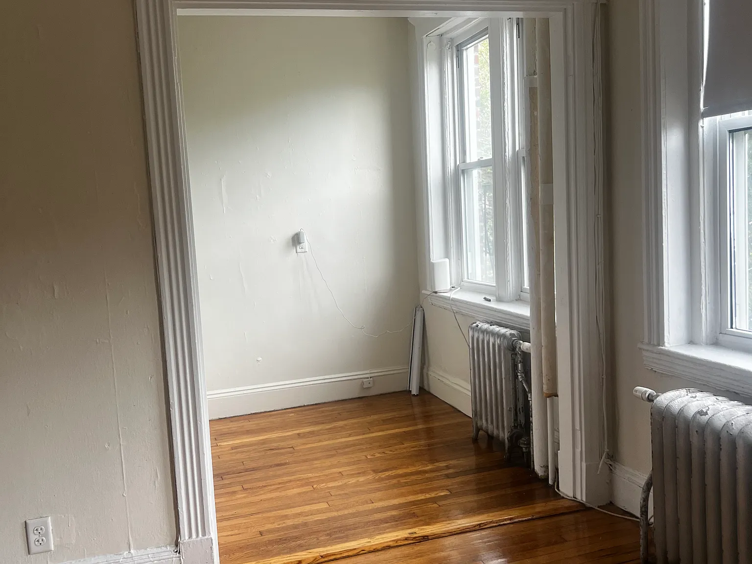Studio, $2,295 — Photo 2