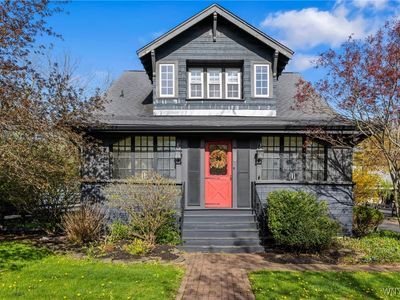 122 Garrison Rd, Williamsville, NY, 14221