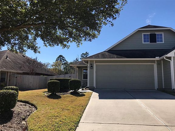 Individual front view of 91 E Kentwick