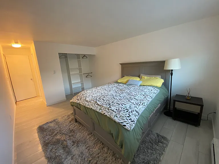 15210 Macadam Rd S #210 — Photo 9