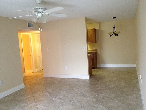 2nd image of 1695 Lee Rd APT B110