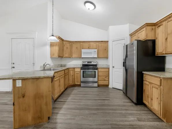 631 S 2220 W #5-303, Pleasant Grove, UT 84062