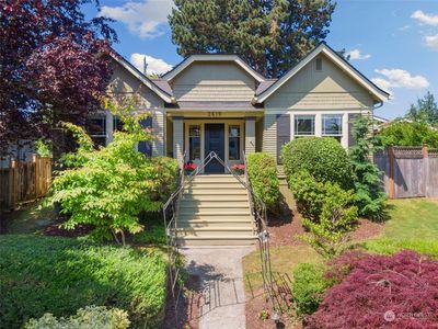 2619 49th Avenue SW, Seattle, WA, 98116