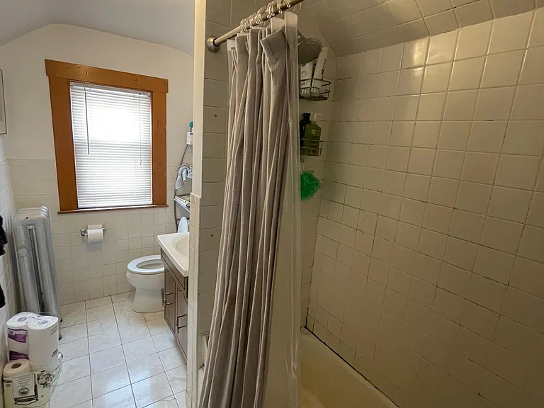 11 Dickson St #2 — Photo 24