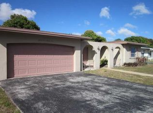 3399 NW 21st St, Lauderdale Lakes, FL 33311