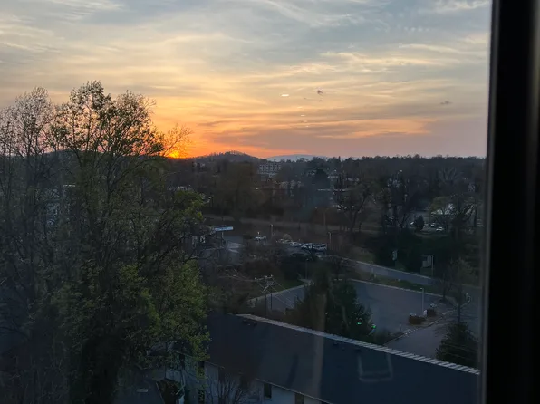 511 1st St N, Charlottesville, VA