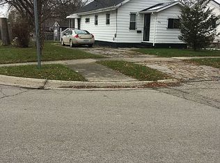 996 Barney Ave, Flint, MI 48503