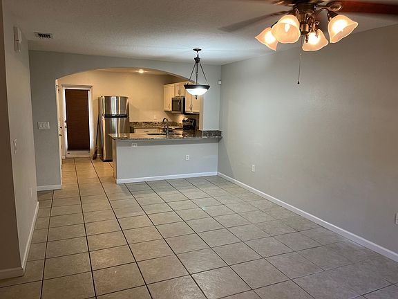 4th image of 625 Margie Dr