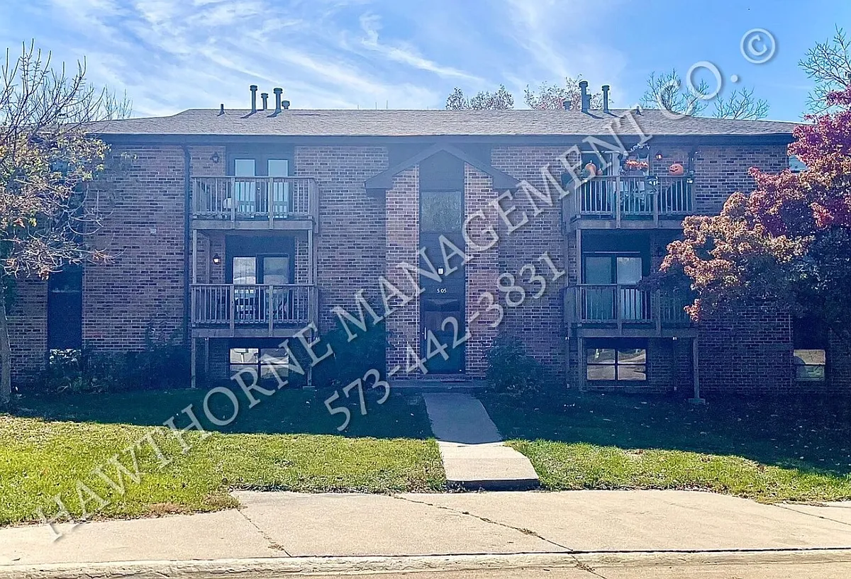 Building Photo - 505H Columbia Dr
