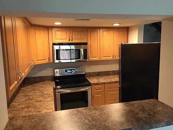 4th image of 11019 W Broward Blvd