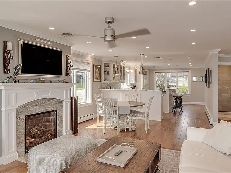 47 Little Nahant Rd — Photo 14