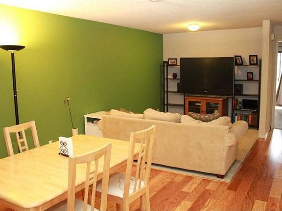 3rd image of 707 San Conrado Ter Unit 2
