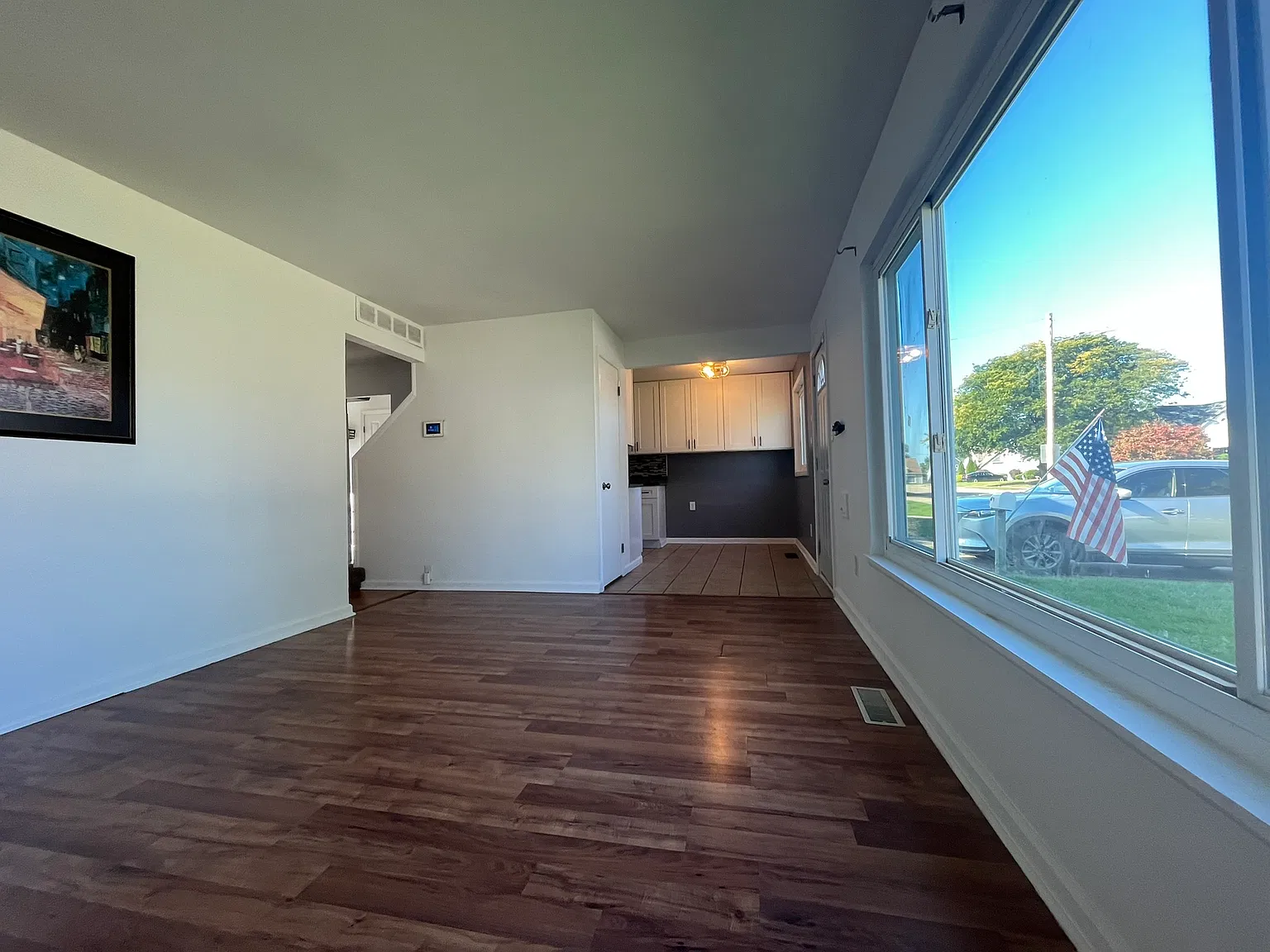 3 bed, 1092 sqft, $1,800 — Photo 4