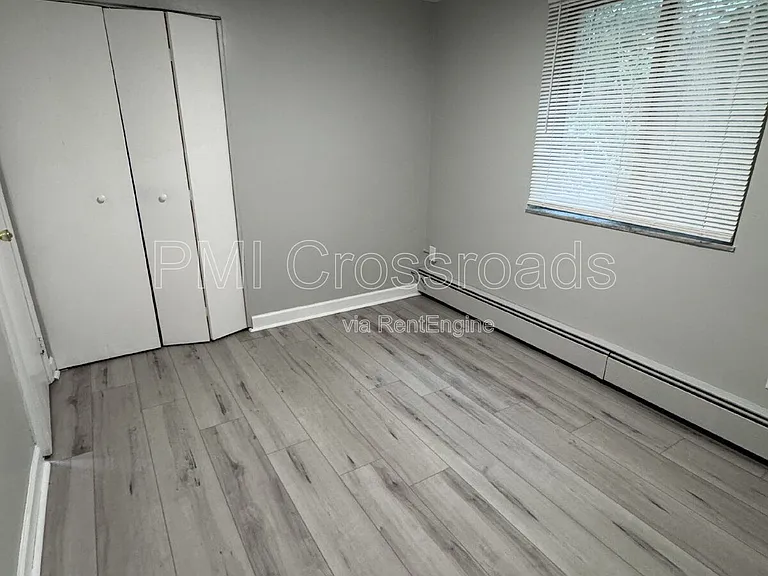 2323 Newton St #1 — Photo 12