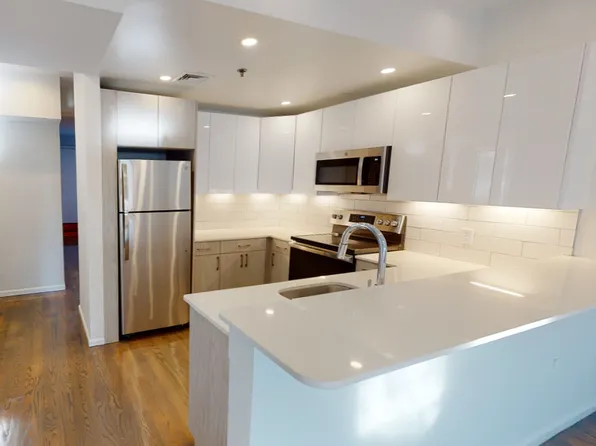 1408 Beacon St APT 4, Brookline, MA 02446