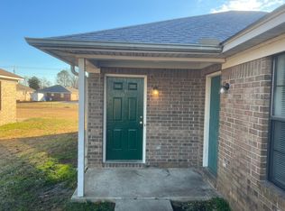 350 S Davis St, Conway, AR 72034