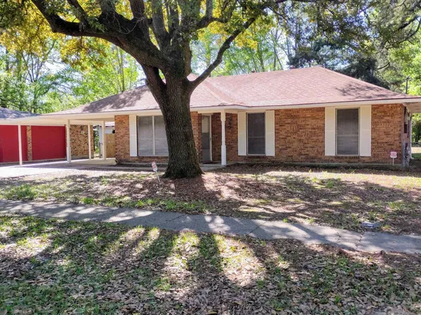 411 Cypress St, Baker, LA 70714