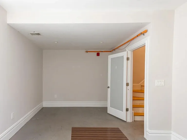 89 Cedar St #2A — Photo 8