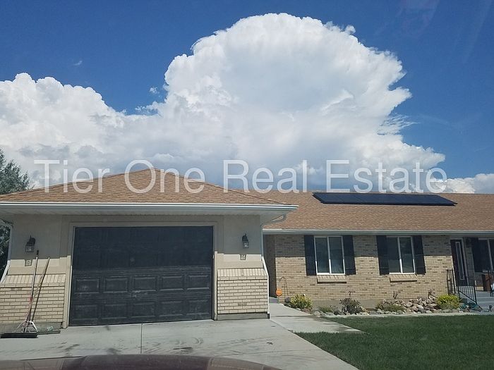 1st image of 15681 S Wood Hollow Dr