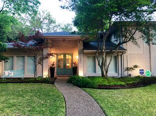 6920 Spanky Branch Ct, Dallas, TX 75248