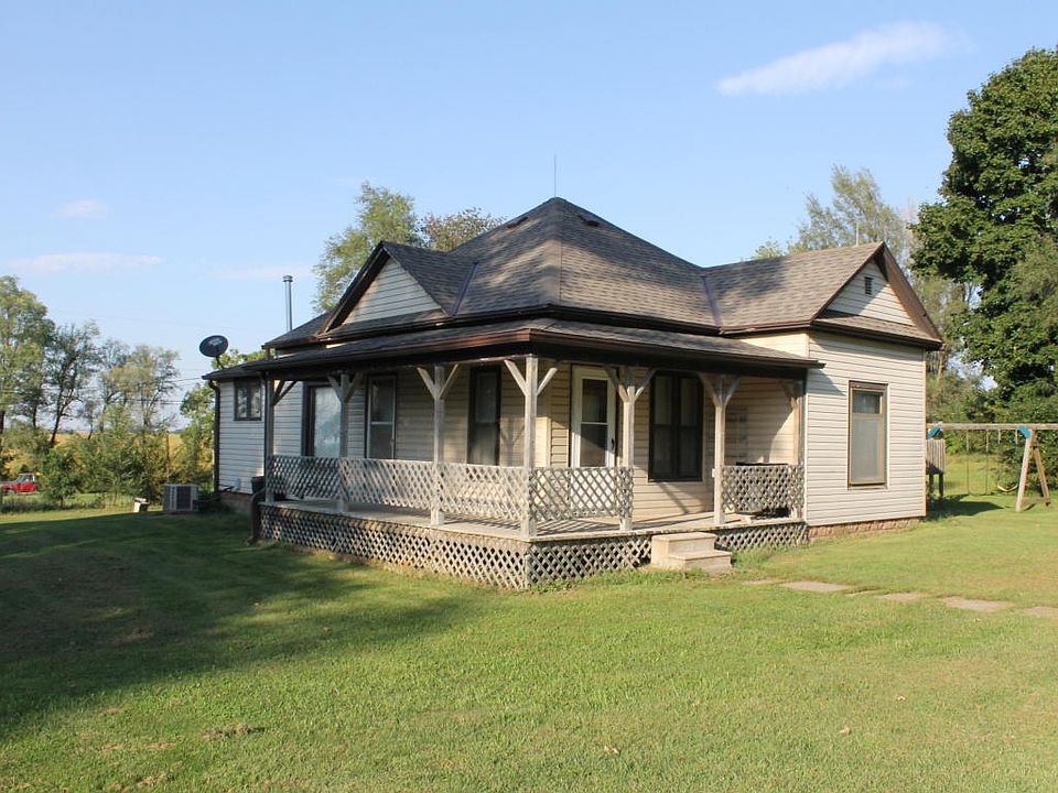 1st image of 601 E Elm St